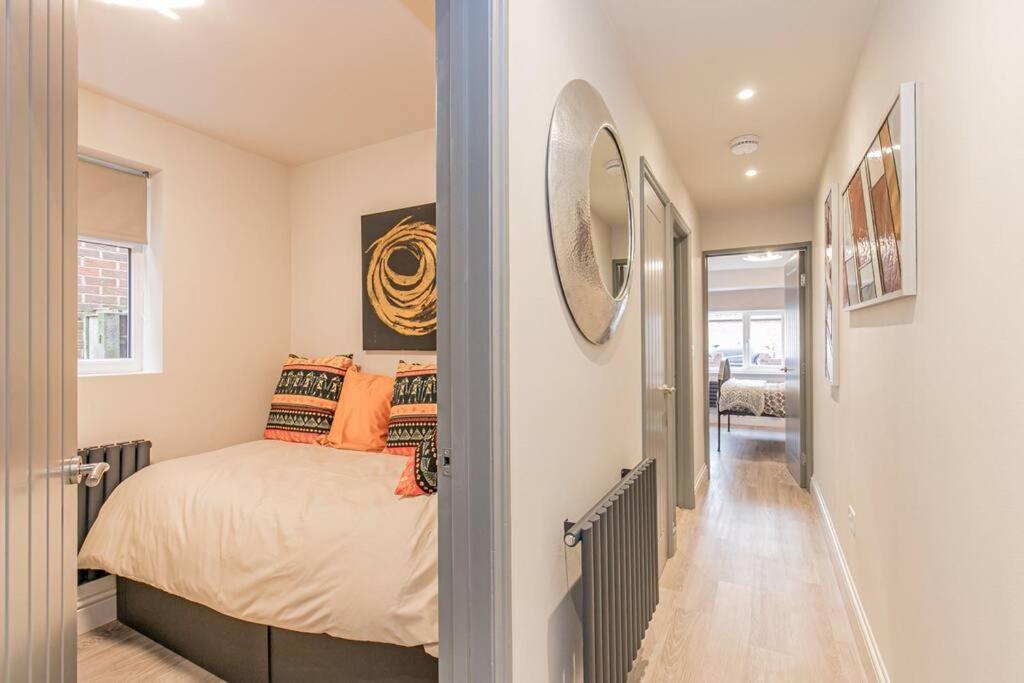 Flat 1, 161 Crescent Road Luxury Appartement *